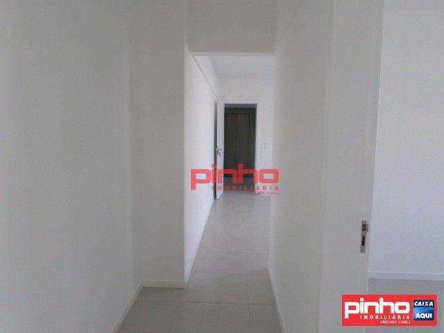 Apartamento à venda com 2 quartos, 68m² - Foto 9