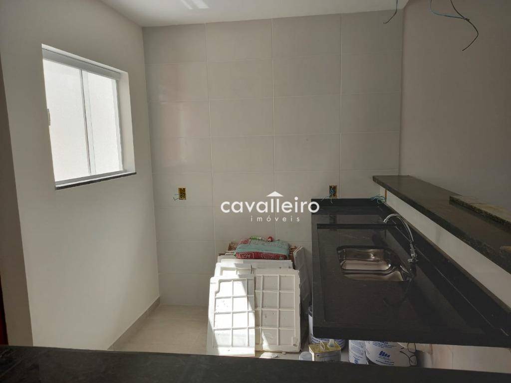 Casa à venda com 2 quartos, 71m² - Foto 5