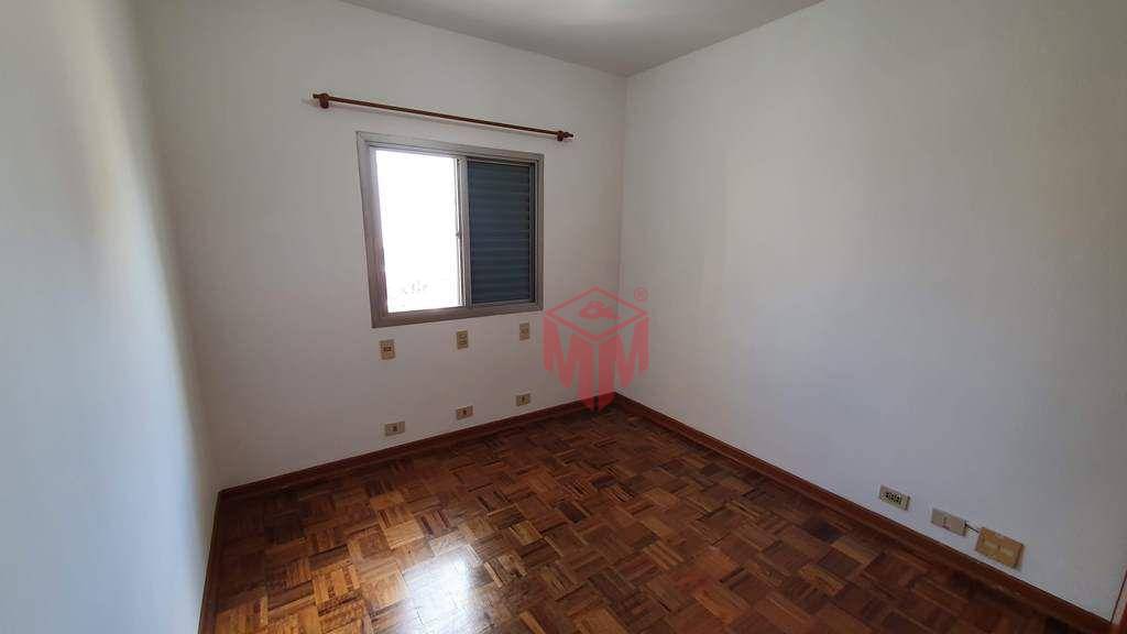 Apartamento à venda e aluguel com 3 quartos, 111m² - Foto 4