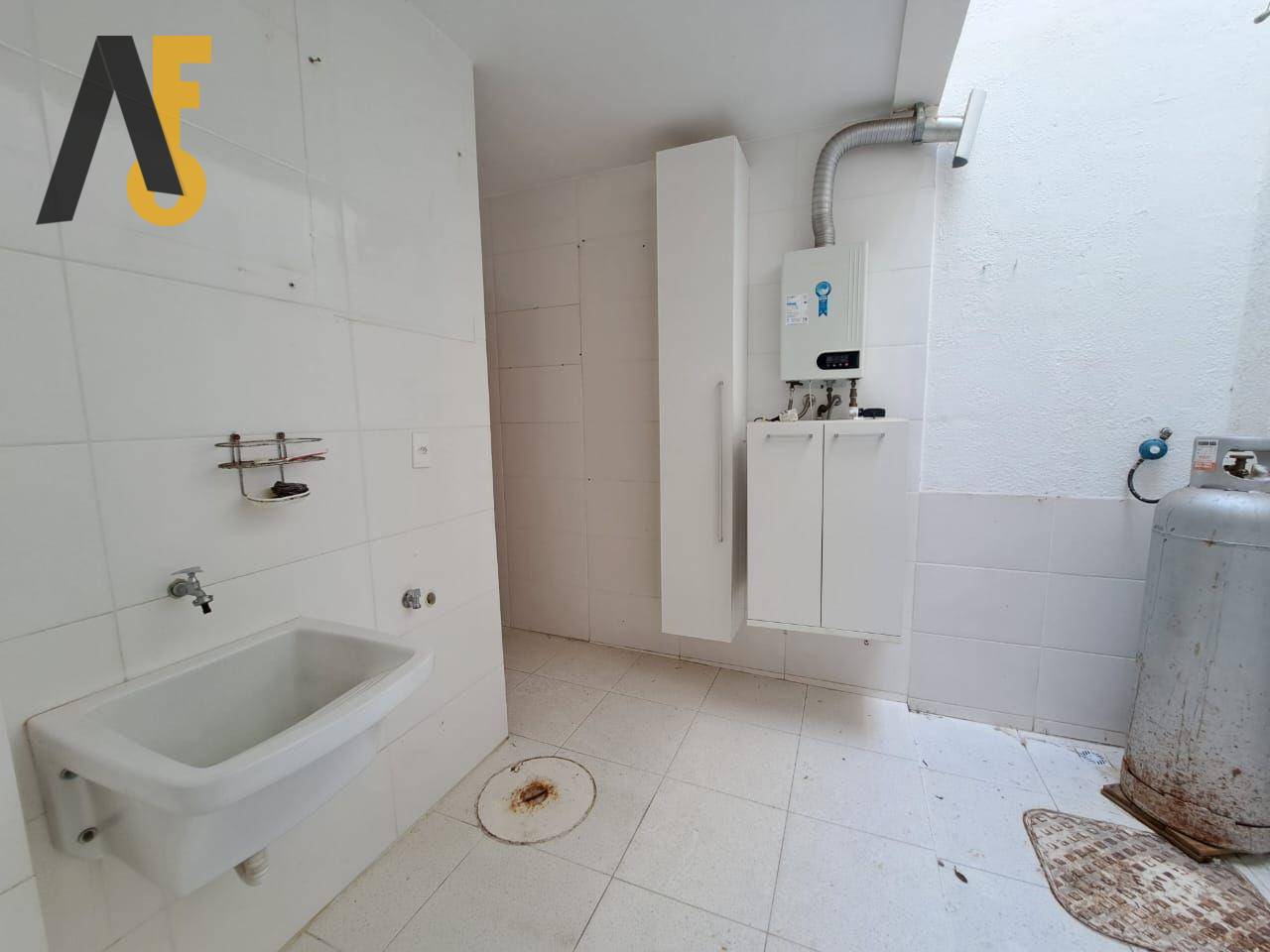 Casa à venda com 3 quartos, 90m² - Foto 22