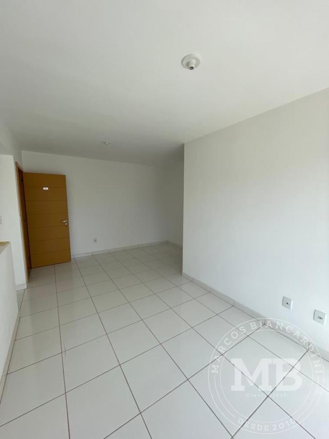 Apartamento à venda com 2 quartos, 60m² - Foto 6