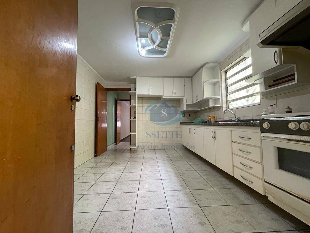 Sobrado à venda com 3 quartos, 150m² - Foto 19