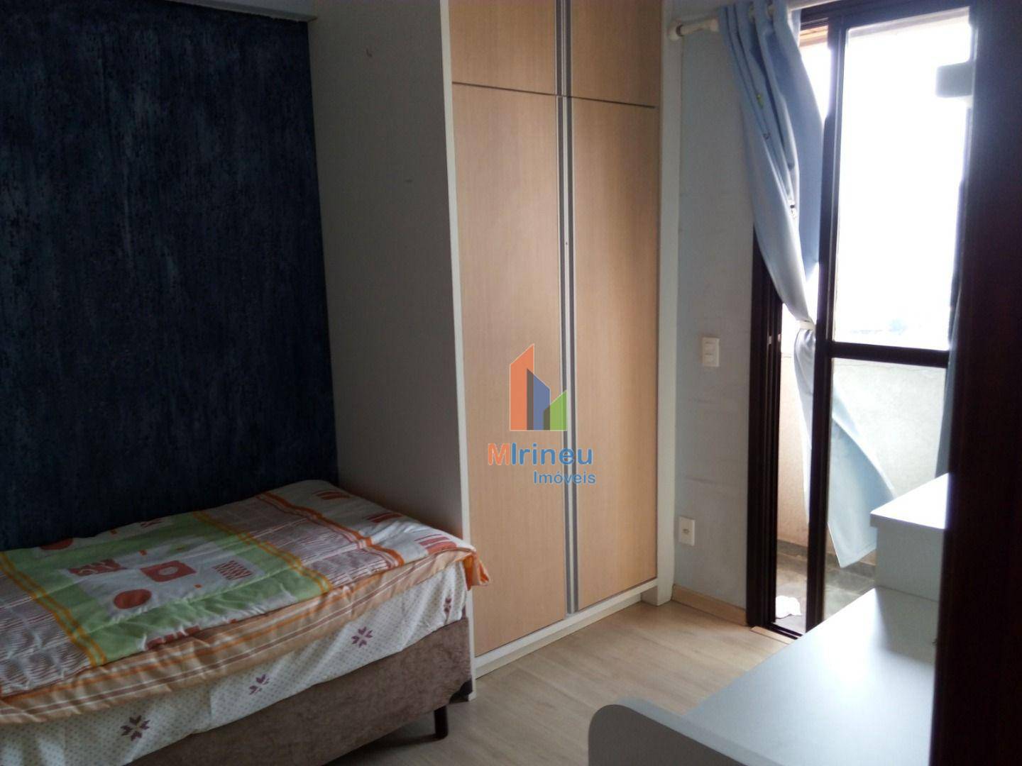 Apartamento à venda com 3 quartos, 100m² - Foto 7