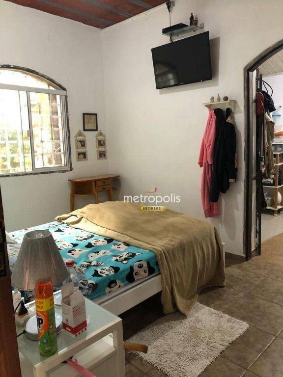 Chácara à venda com 3 quartos, 300m² - Foto 13