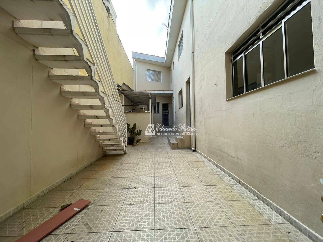 Sobrado à venda com 3 quartos, 120m² - Foto 4