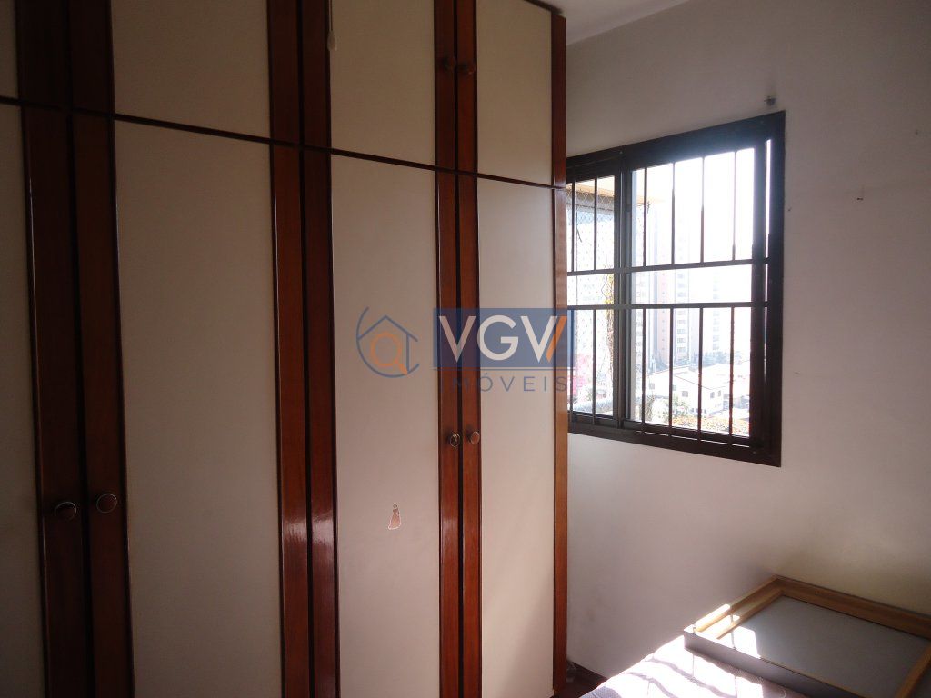 Apartamento à venda com 2 quartos, 60m² - Foto 5