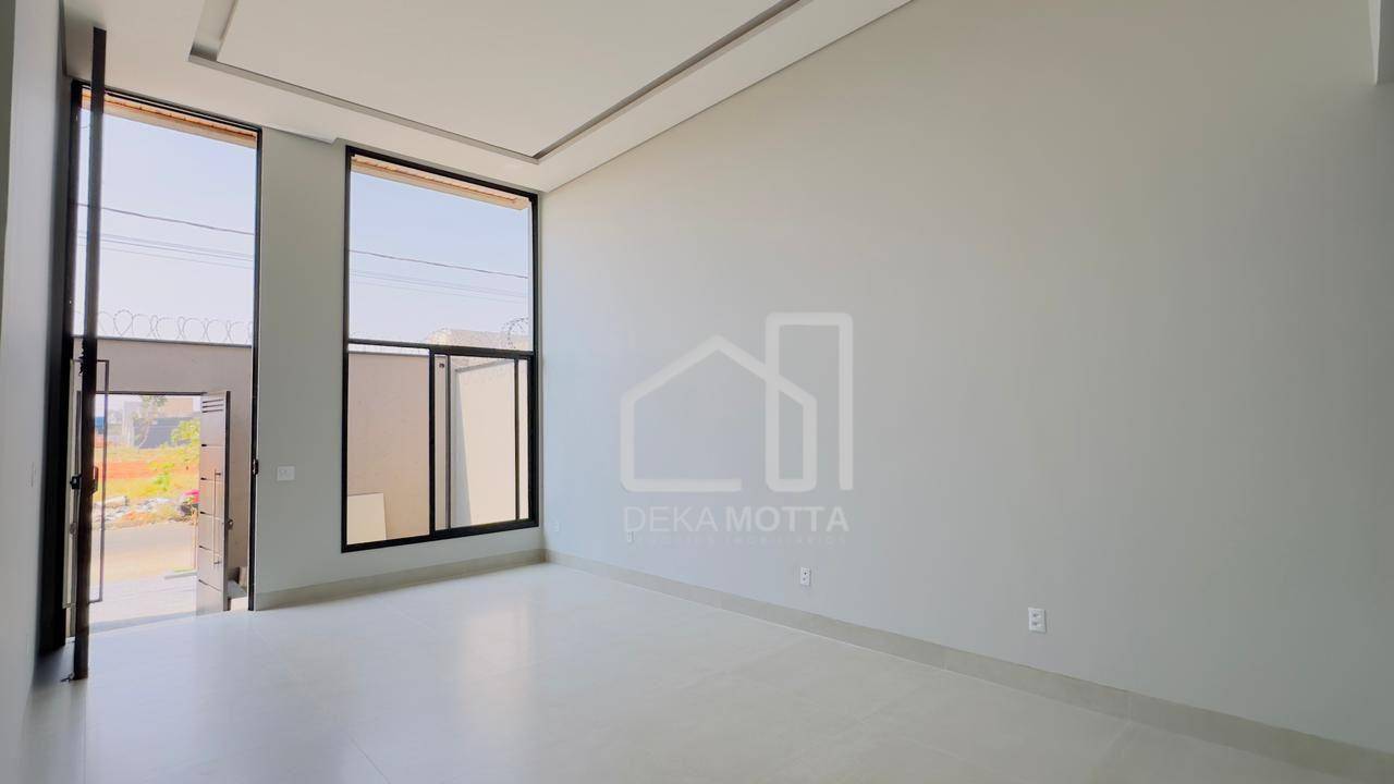 Casa à venda com 3 quartos, 175m² - Foto 3