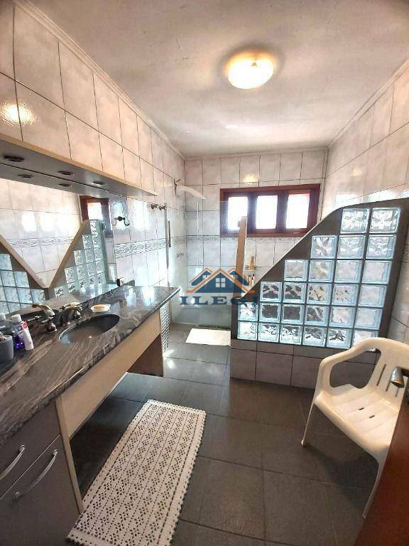 Chácara à venda com 3 quartos, 550m² - Foto 35