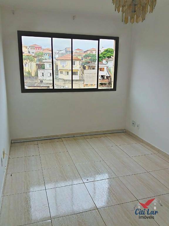 Apartamento para alugar com 2 quartos, 55m² - Foto 3