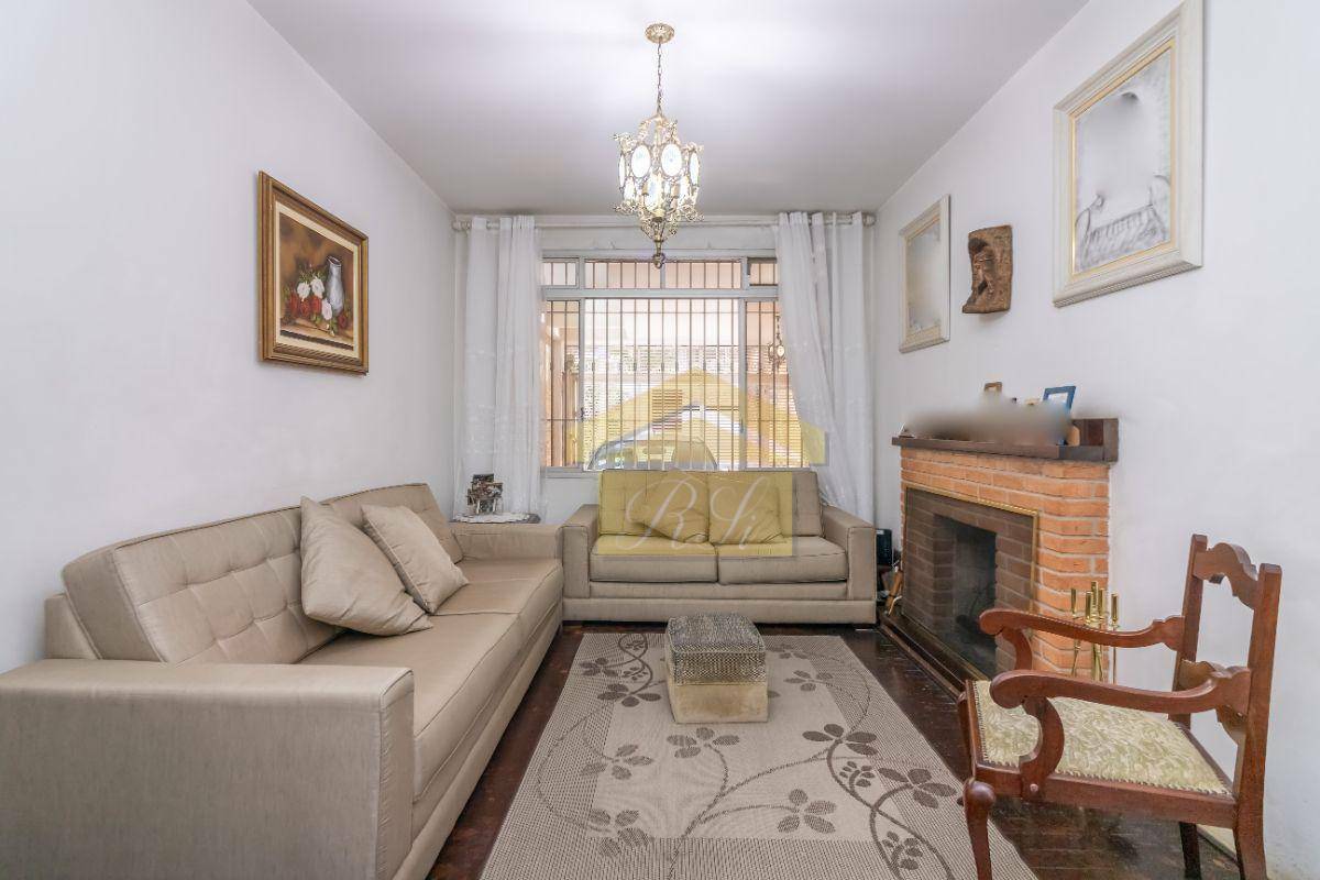 Casa à venda com 3 quartos, 204m² - Foto 2