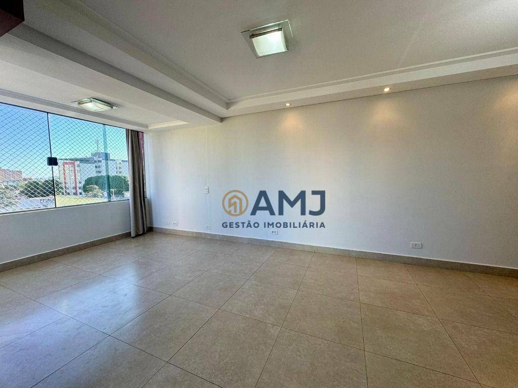 Apartamento à venda e aluguel com 3 quartos, 117m² - Foto 4