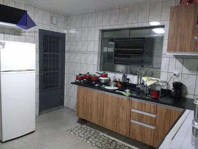 Casa à venda com 2 quartos, 180m² - Foto 7