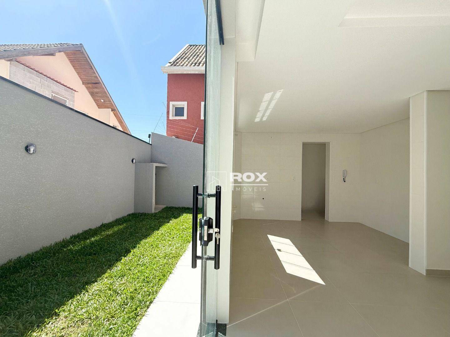 Casa à venda com 3 quartos, 159m² - Foto 9