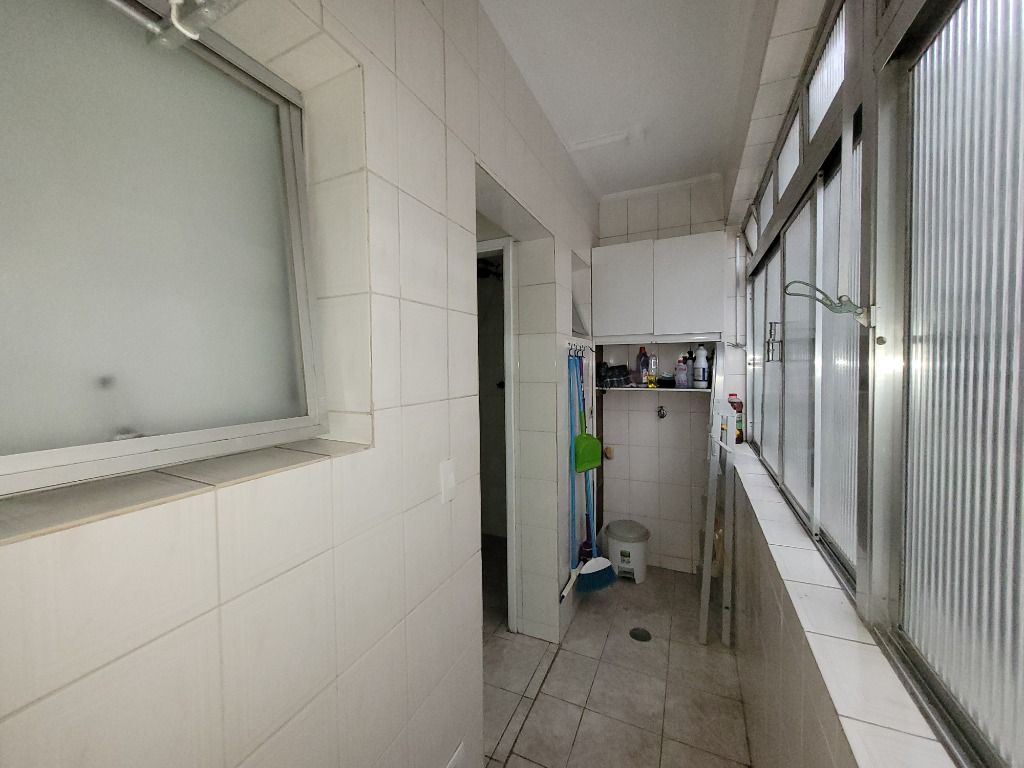 Apartamento à venda com 2 quartos, 80m² - Foto 18