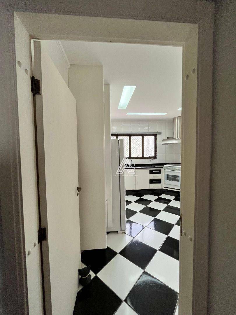 Apartamento à venda com 4 quartos, 150m² - Foto 67