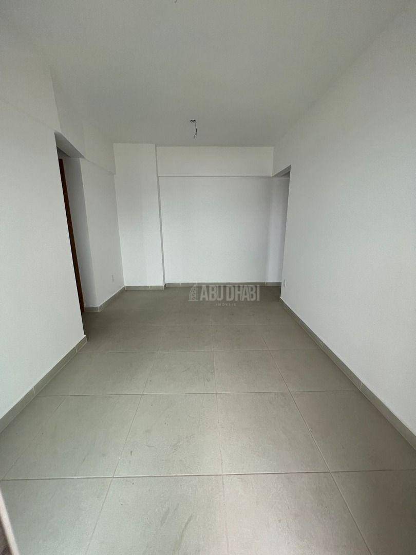 Apartamento à venda com 2 quartos, 66m² - Foto 10