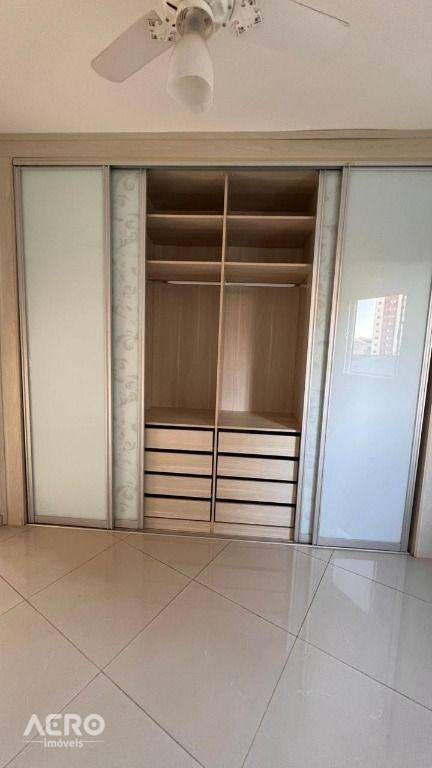 Apartamento à venda com 2 quartos, 72m² - Foto 14