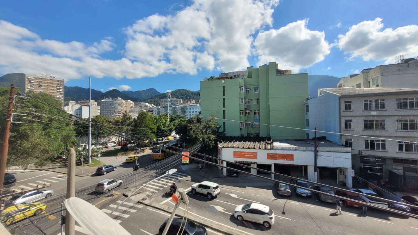 Apartamento à venda com 2 quartos, 80m² - Foto 6