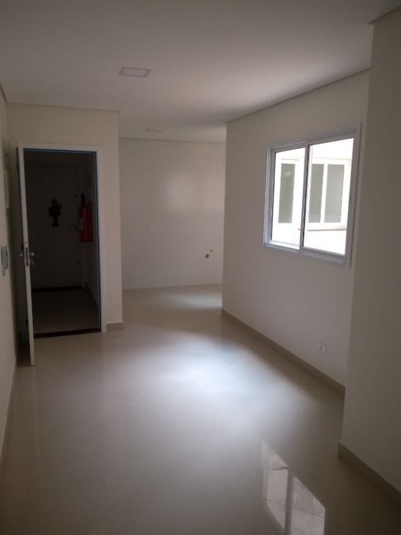 Cobertura à venda com 2 quartos, 106m² - Foto 2