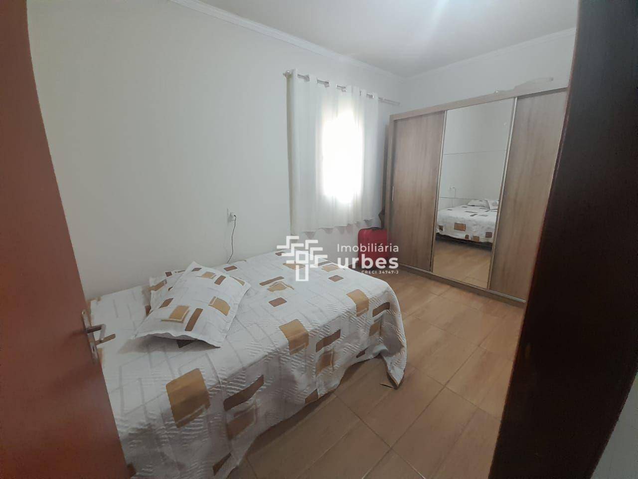 Casa à venda com 3 quartos, 200m² - Foto 21