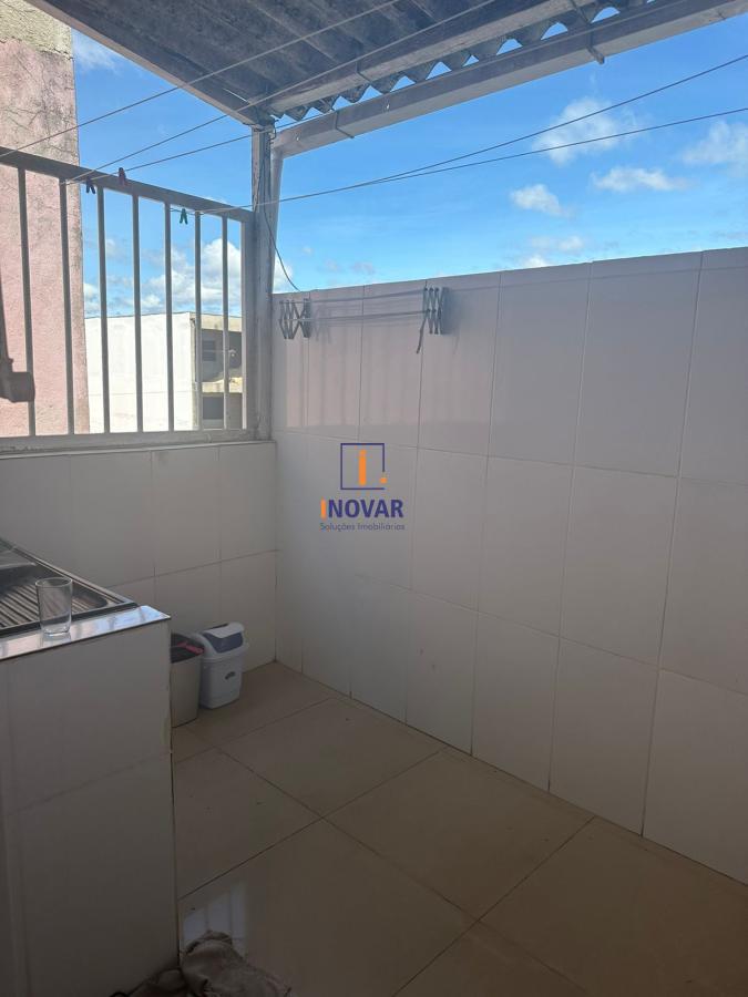 Casa à venda com 3 quartos, 70m² - Foto 6