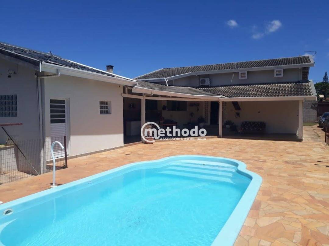 Chácara, 3 quartos, 270 m² - Foto 1