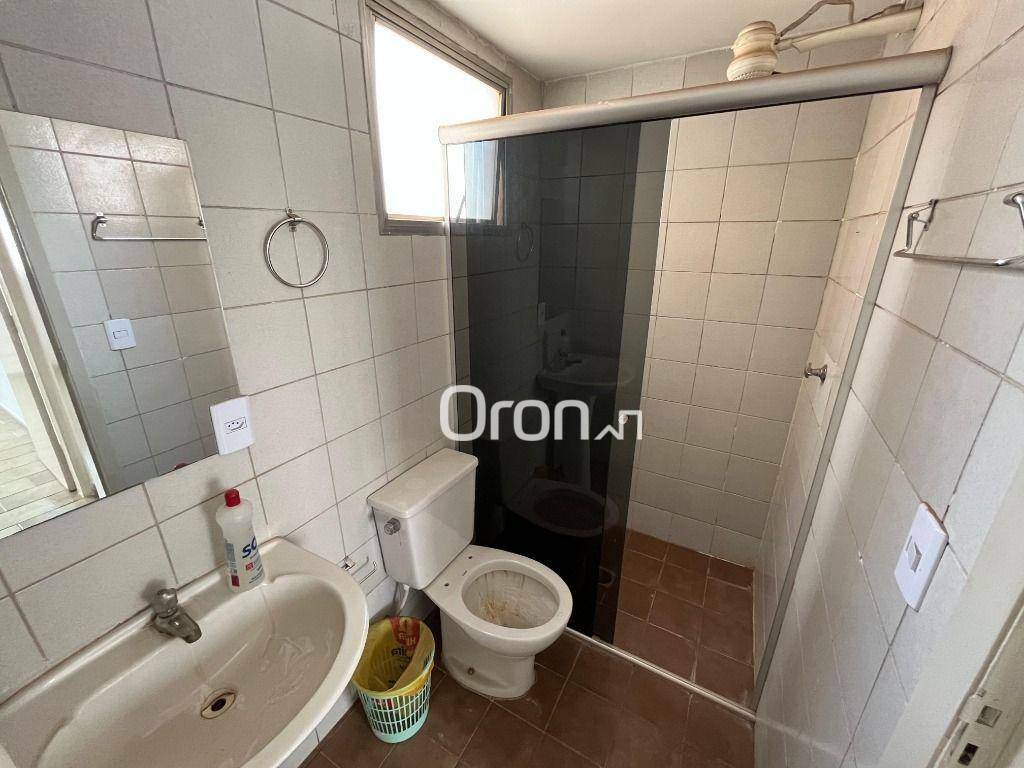 Apartamento à venda com 2 quartos, 62m² - Foto 9