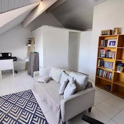 Casa de Condomínio à venda com 5 quartos, 180m² - Foto 9