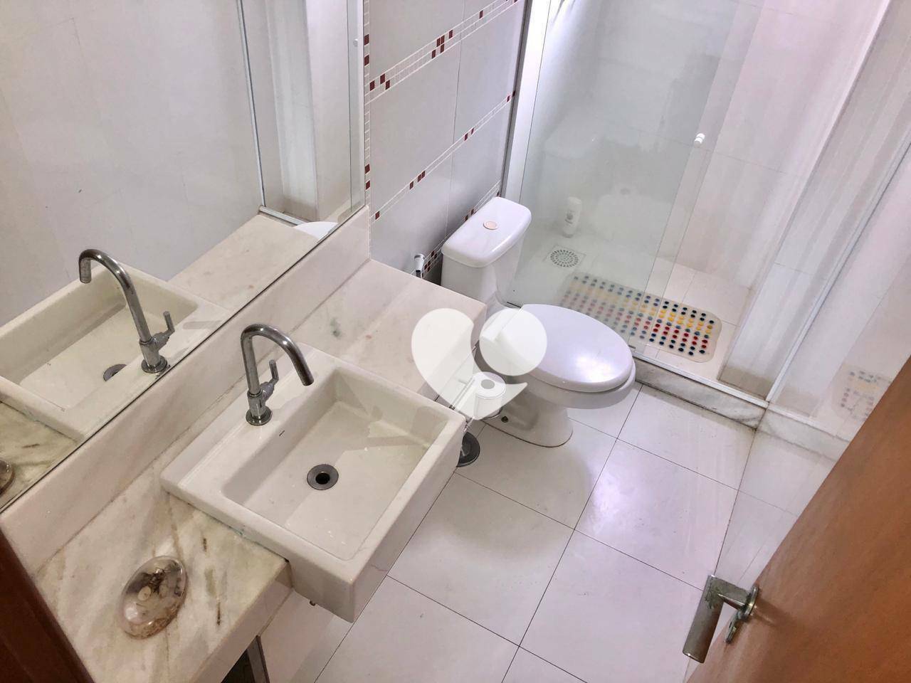 Cobertura à venda com 3 quartos, 270m² - Foto 14