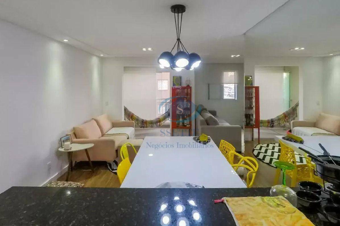 Apartamento à venda com 2 quartos, 64m² - Foto 30