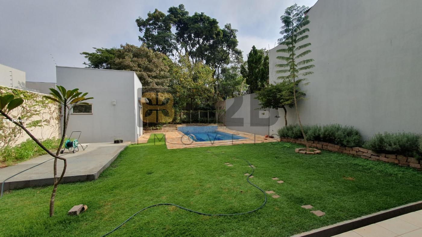 Casa à venda com 3 quartos, 358m² - Foto 9