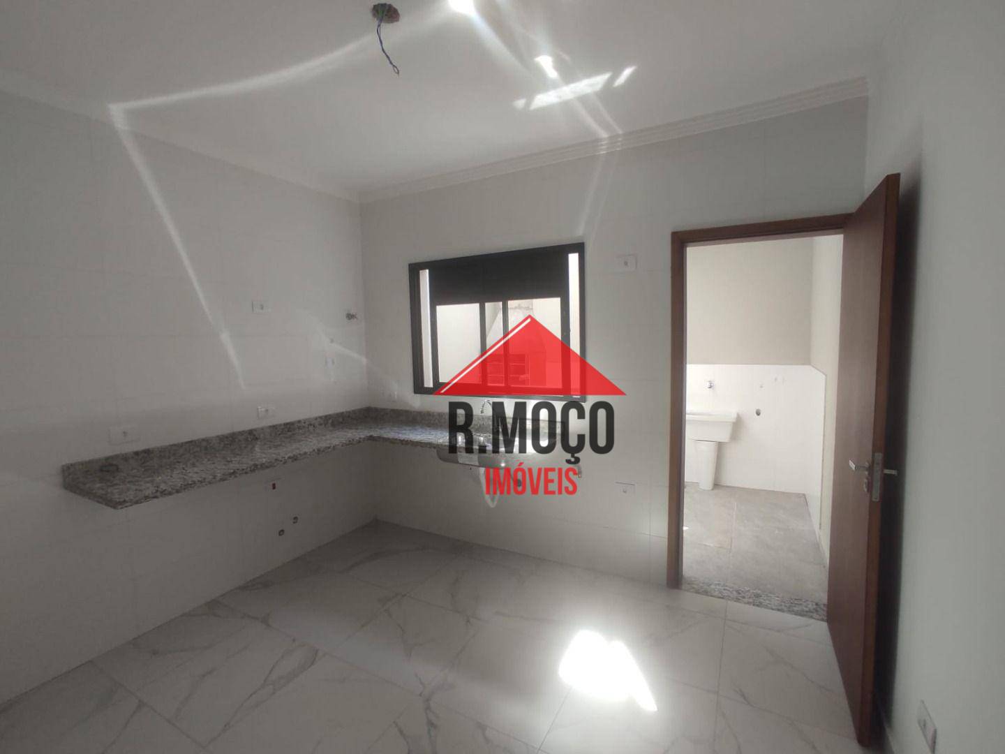 Sobrado à venda com 3 quartos, 111m² - Foto 5