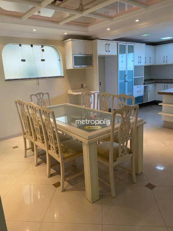 Sobrado à venda com 3 quartos, 534m² - Foto 2