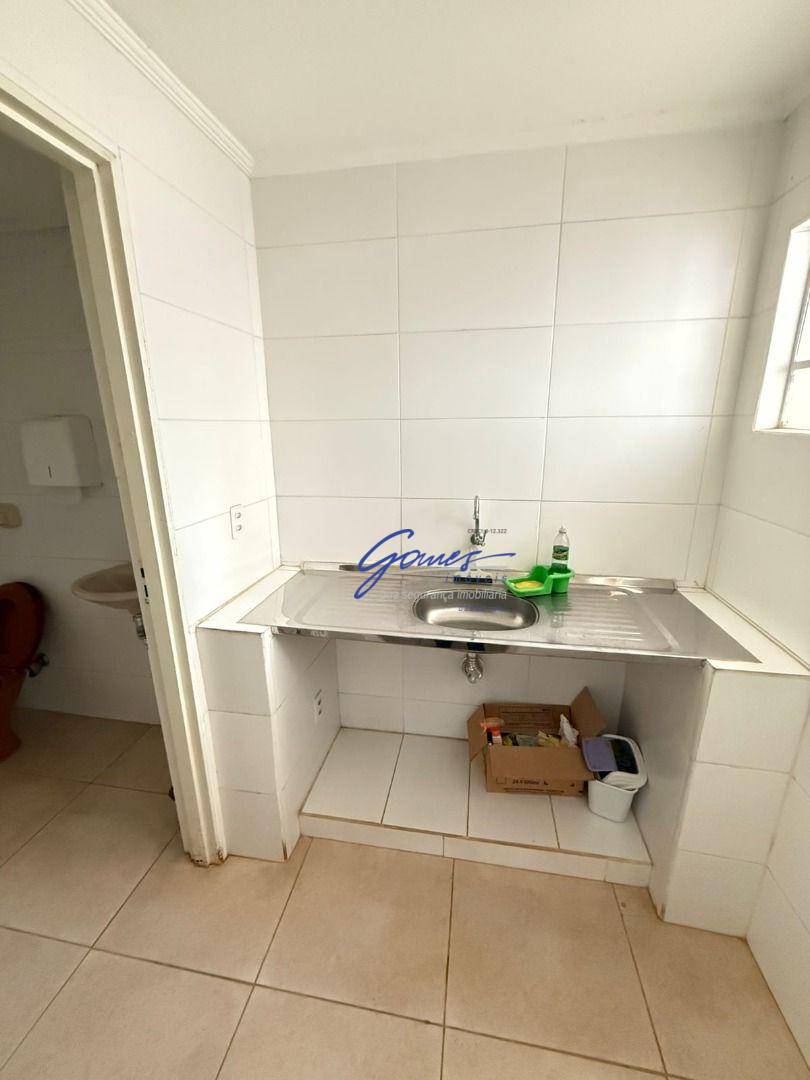 Sobrado à venda com 3 quartos, 527m² - Foto 6