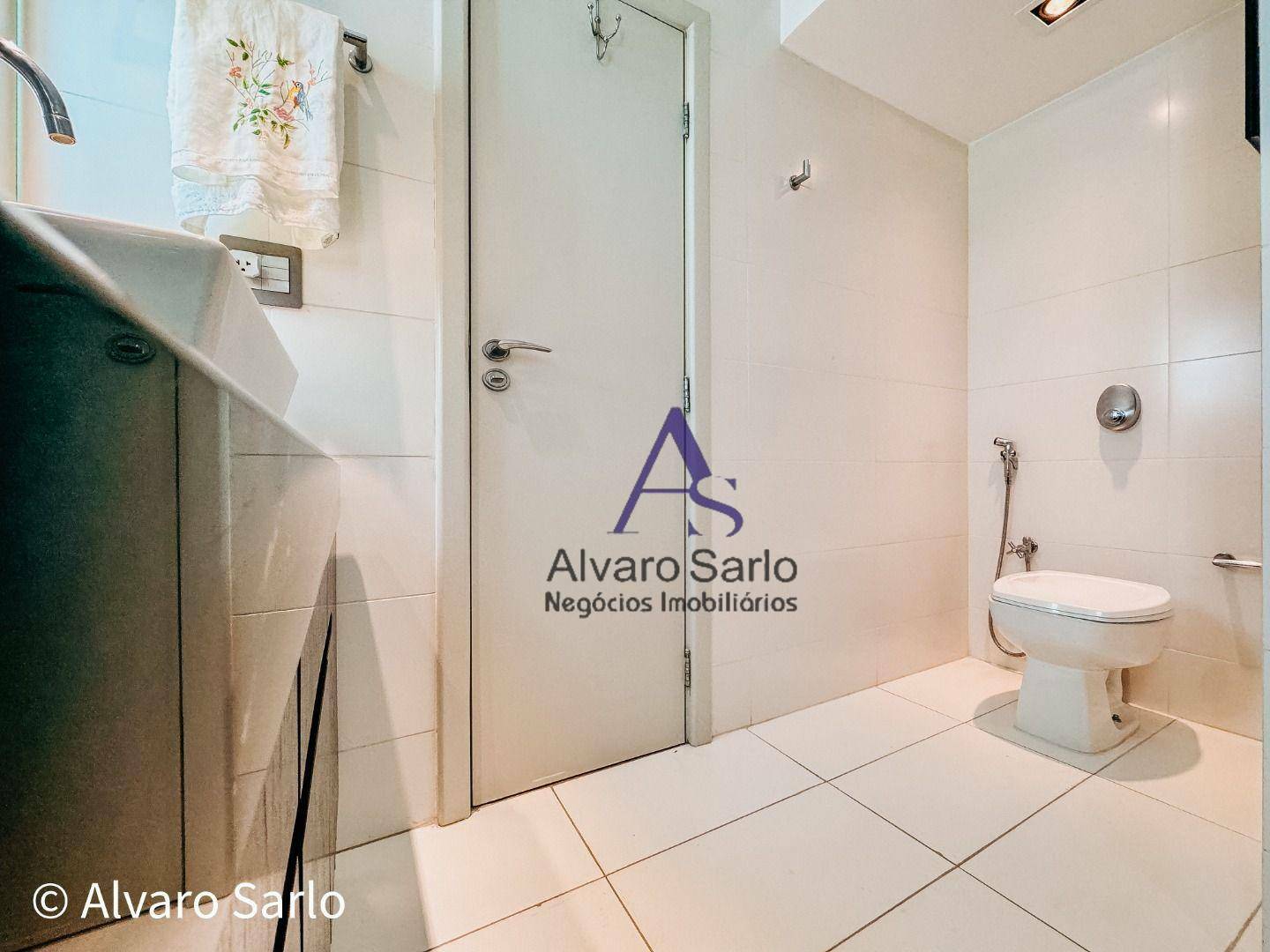 Apartamento à venda com 4 quartos, 192m² - Foto 17