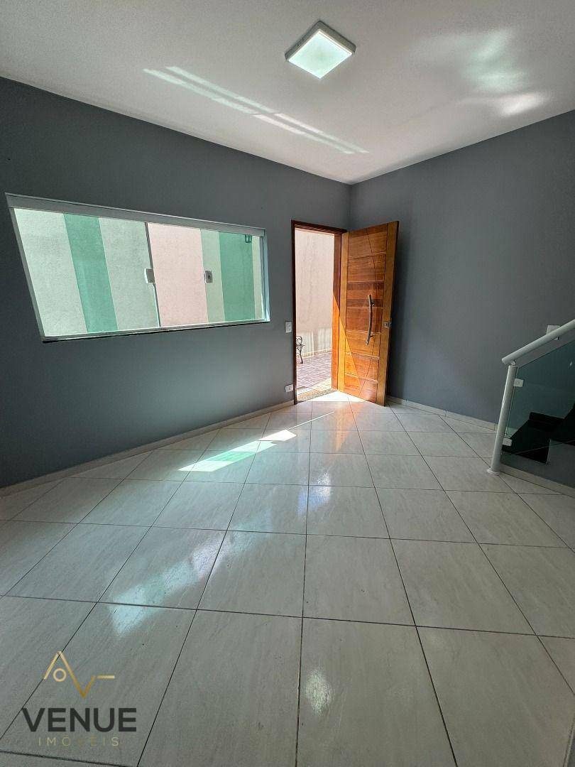 Casa de Condomínio à venda com 2 quartos, 50m² - Foto 4
