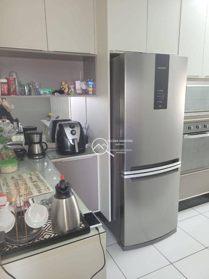 Apartamento à venda com 3 quartos, 80m² - Foto 14