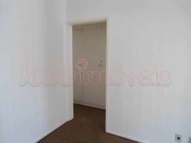 Apartamento para alugar com 4 quartos, 136m² - Foto 13