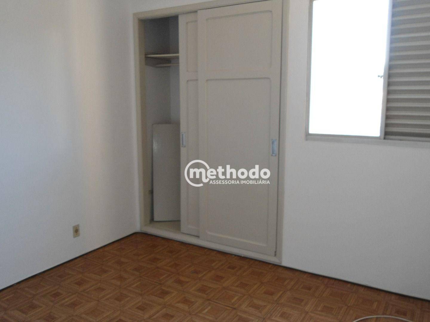 Apartamento para alugar com 2 quartos, 80m² - Foto 9