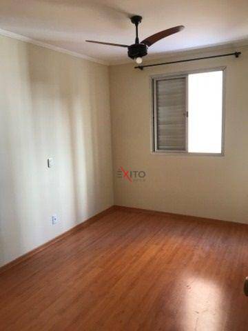 Apartamento à venda com 3 quartos, 95m² - Foto 12