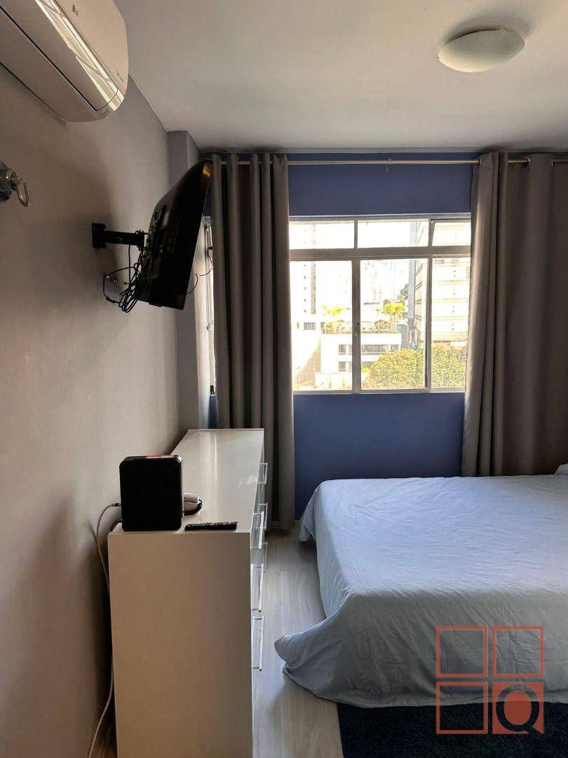 Apartamento à venda com 1 quarto, 28m² - Foto 18