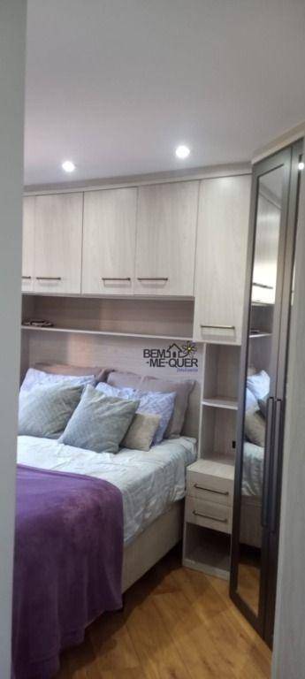 Apartamento à venda com 2 quartos, 62m² - Foto 4