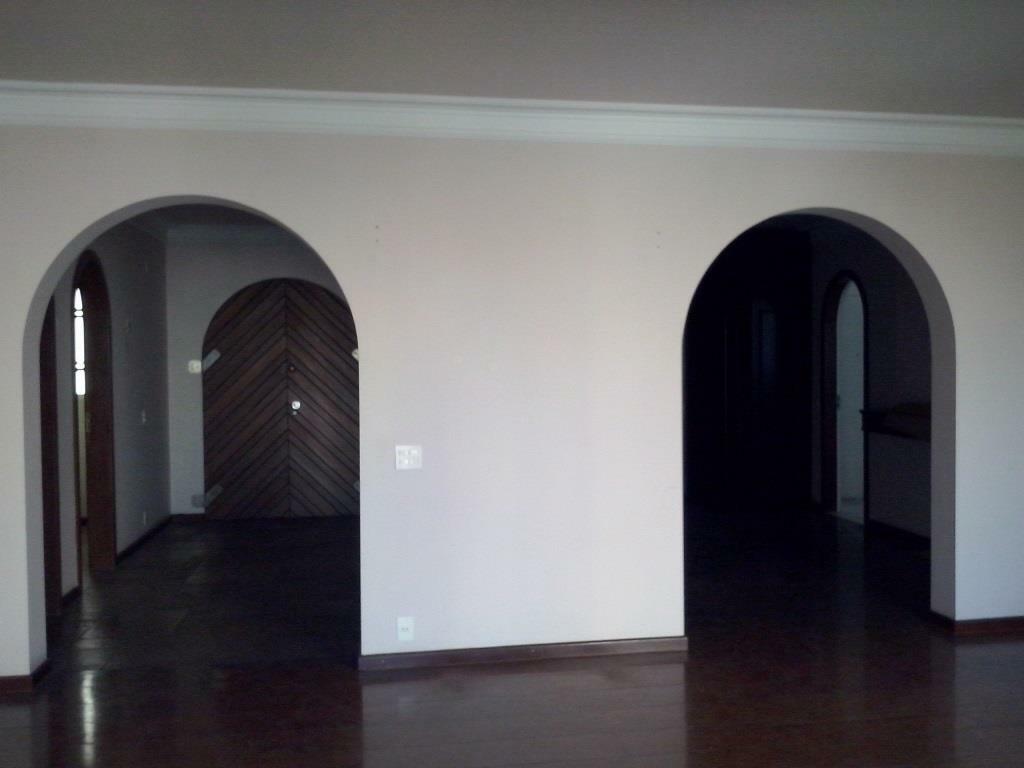 Apartamento à venda com 3 quartos, 200m² - Foto 9