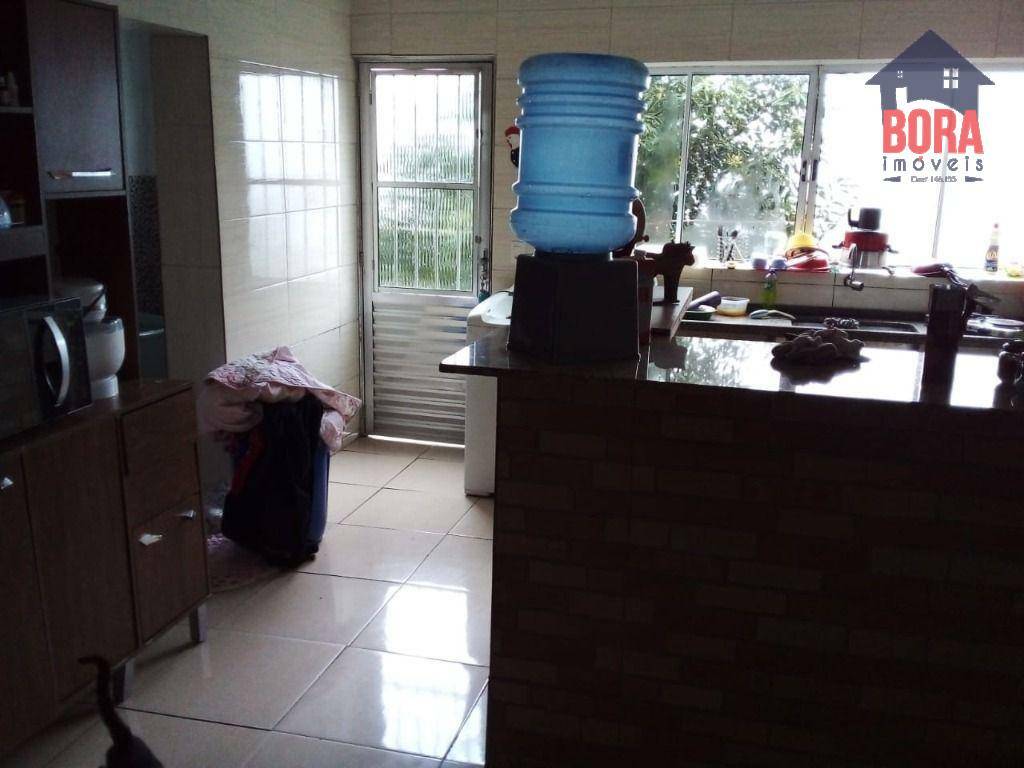 Chácara à venda com 4 quartos, 150m² - Foto 1