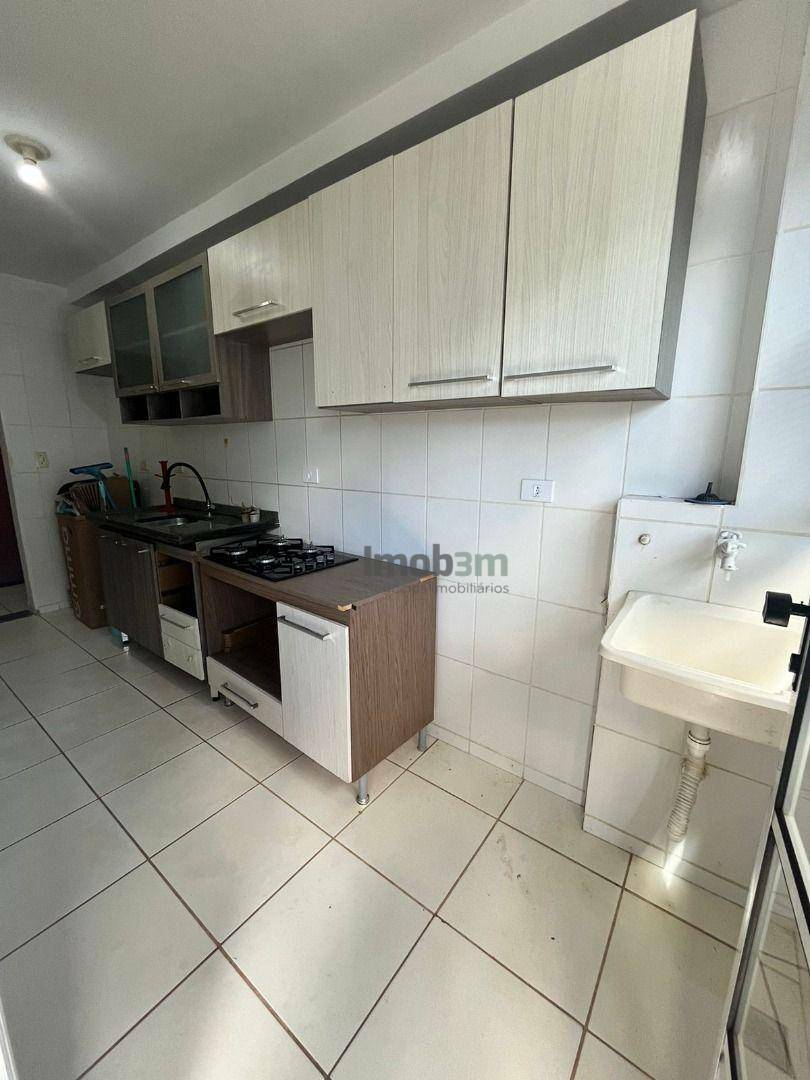 Apartamento para alugar com 2 quartos, 55m² - Foto 10