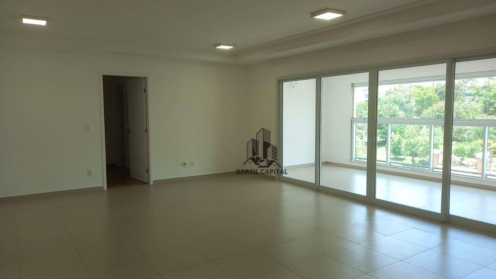 Apartamento à venda com 3 quartos, 115m² - Foto 3