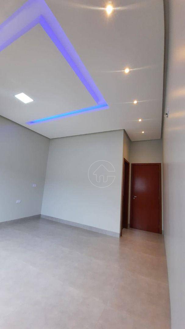 Casa à venda com 3 quartos, 225m² - Foto 9