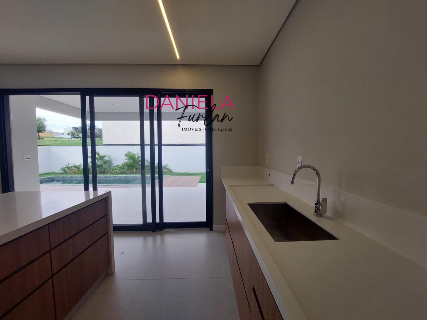 Casa de Condomínio à venda com 3 quartos, 294m² - Foto 16