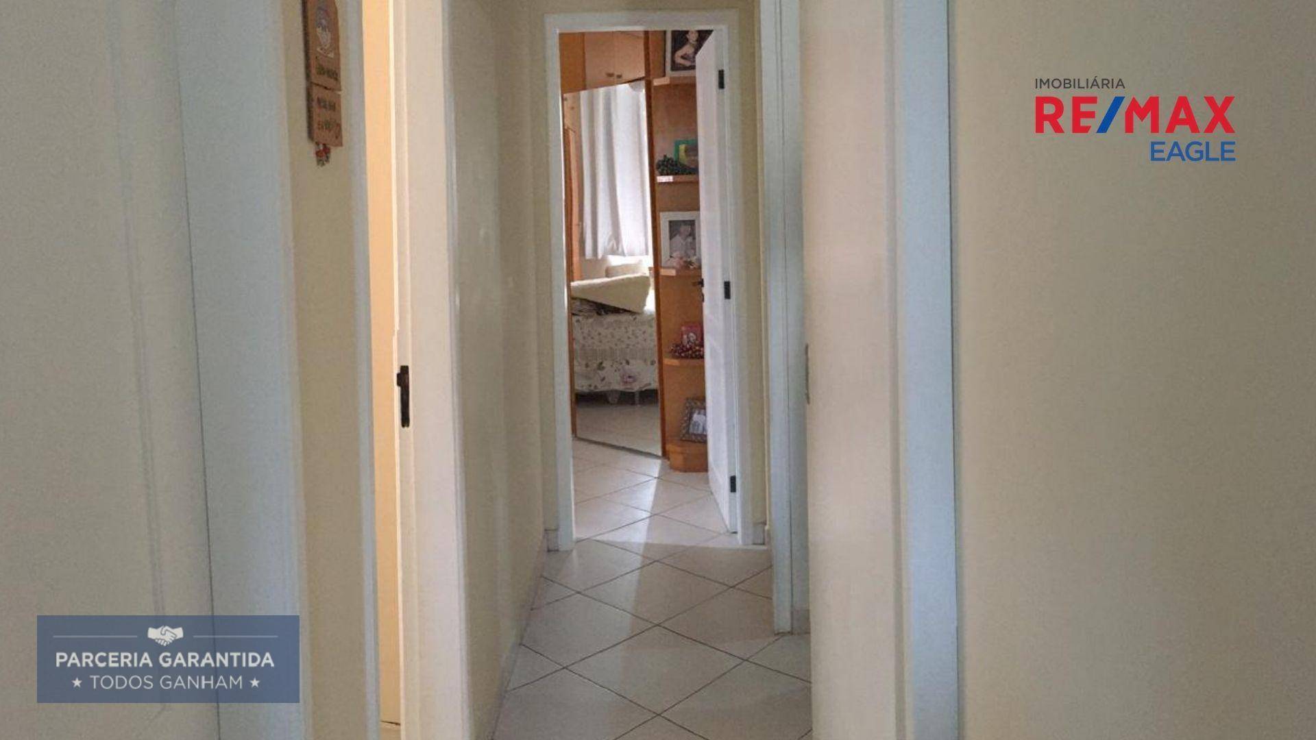 Apartamento à venda com 3 quartos, 97m² - Foto 17