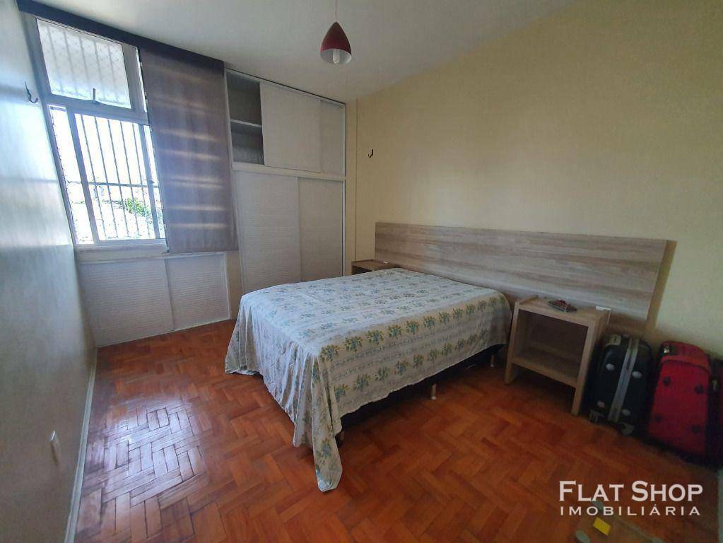 Apartamento à venda com 3 quartos, 138m² - Foto 9